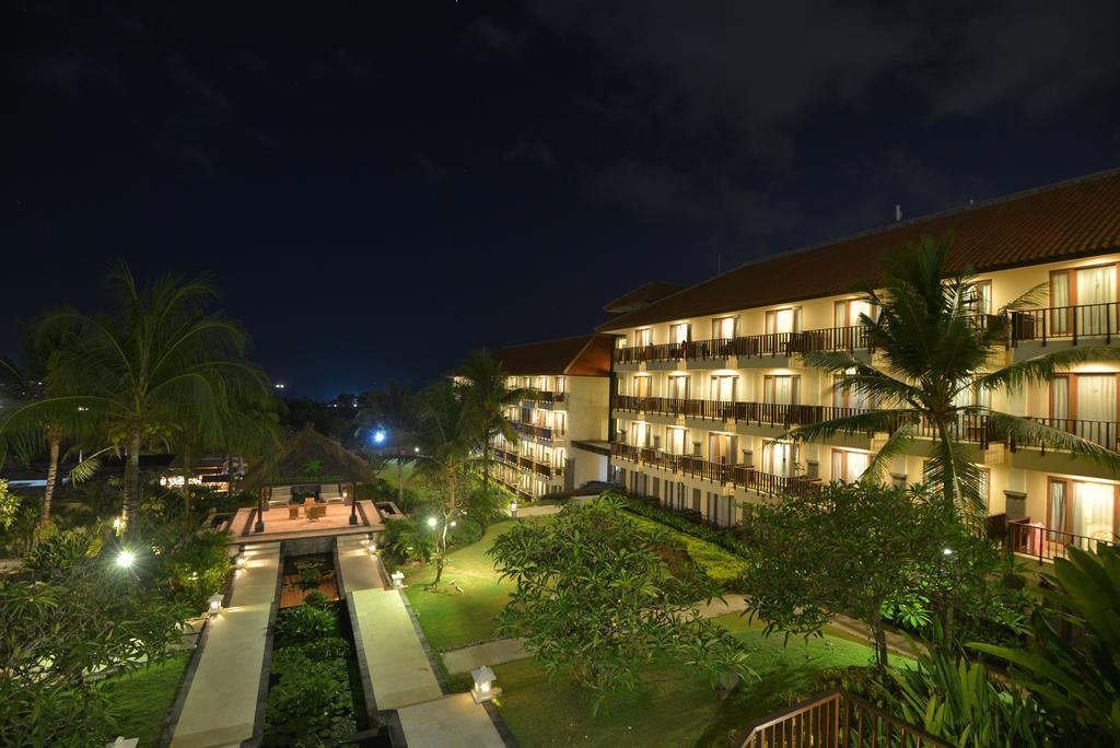 New Kuta Hotel Uluwatu Esterno foto