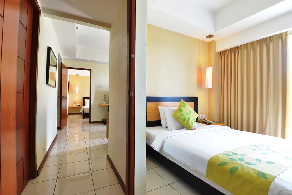 New Kuta Hotel Uluwatu Esterno foto