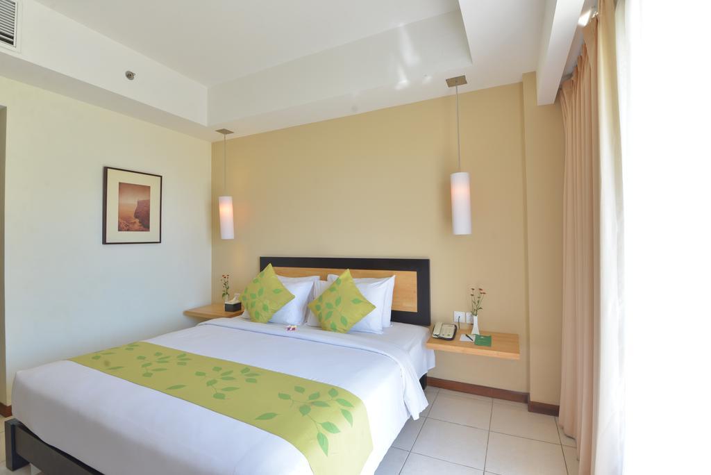 New Kuta Hotel Uluwatu Esterno foto